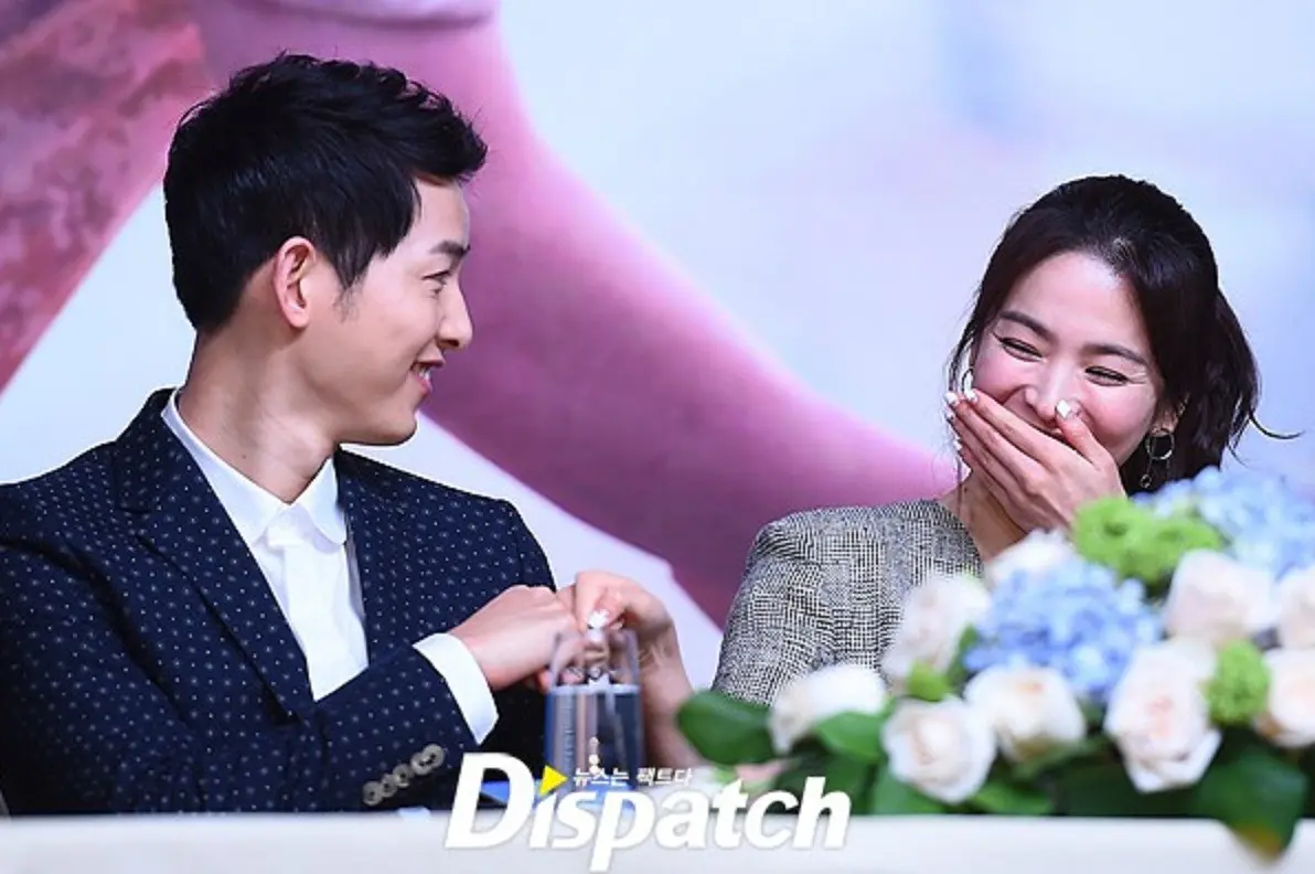 Song Joong Ki dan Song Hye Kyo mengungkapkan adegan ciuman yang pernah mereka lakukan di drama Descendants of the Sun.