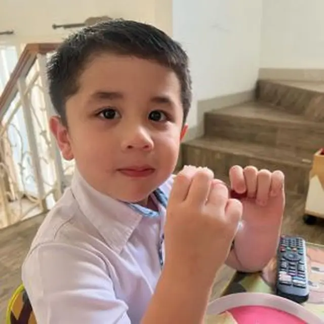 Foto-foto Abizard Kavin Suseno Anak Selvi Kitty dan Rangga Ilham yang Makin Ganteng