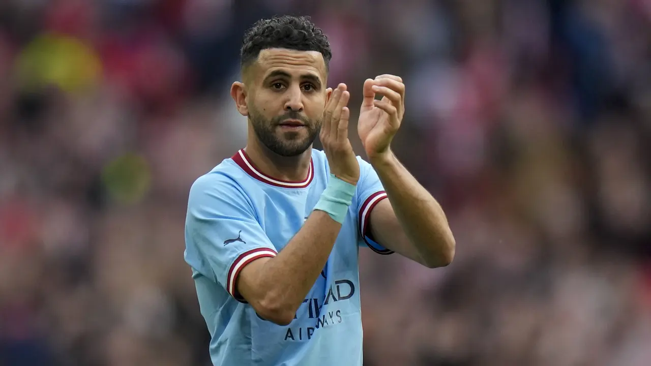 Foto: Riyad Mahrez Bawa Manchester City Melaju ke Final Piala FA, Ceploskan Hattrick ke Gawang Sheffield United