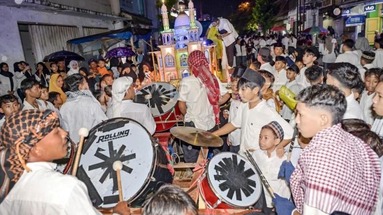 Takbiran Mataram: Harmoni di Tengah Perbedaan Waktu Idul Fitri dan Nyepi