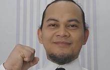 Mbah Mijan Jadi Mahasiswa Baru di Kampus Malang, Video Perkenalannya Viral Curi Perhatian Warganet