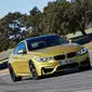 ayangnya pihak pabrikan masih menolak untuk mengungkap tampilan dari BMW Individual M4 Coupe itu. 