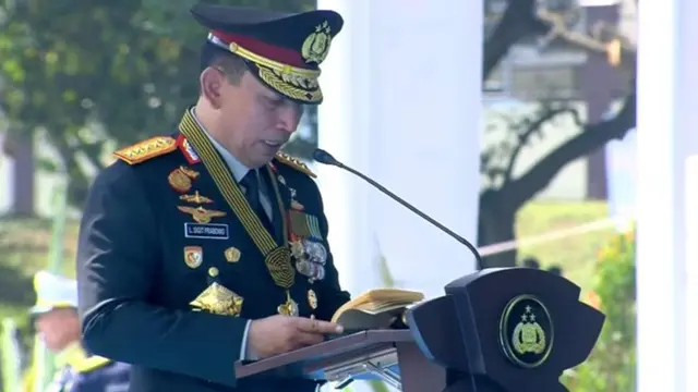 Kapolri Jenderal Pol Listyo Sigit Prabowo saat HUT Bhayangkara ke-80 di Satlas Brimob Cikeas, Kabupaten Bogor, Jawa Barat.
