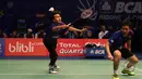 Hendra Setiawan/M.Ahsan tampil gemilang saat menundukan lawannya pada laga Indonesia Open 2016 di Istrora Senayan, Jakarta, Rabu (1/6/2016). (Bola.com/Nicklas Hanoatubun)