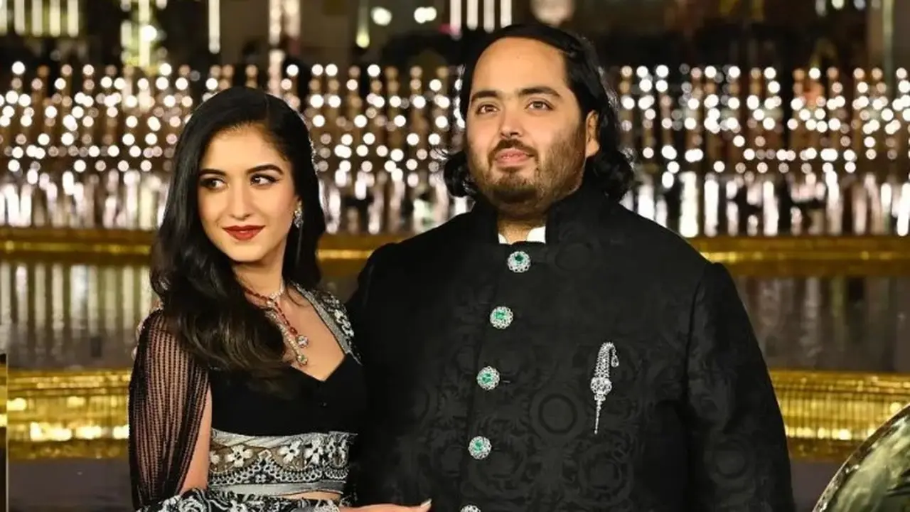 Anant Ambani dan Radhika Merchant (Instagram/radhikamerchant.real)