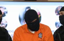 Meski dekat dengan anak-anak, Agus dikenal warga senang menyendiri