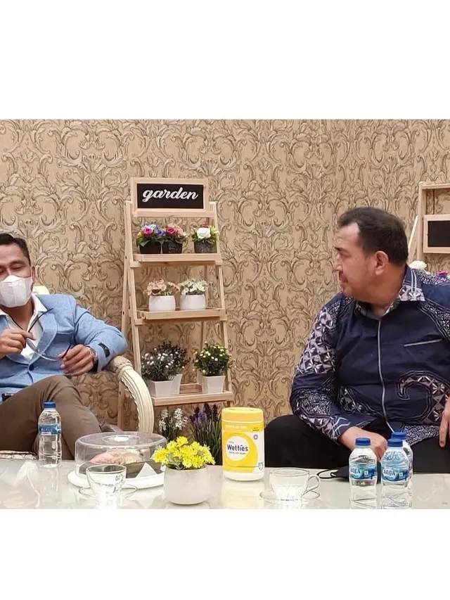 Gus Miftah dan Gilbert Lumoindong. (Foto: Instagram @pastorgilbertl)