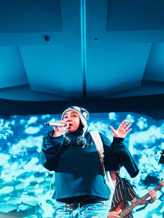 [Bintang] Melly Goeslaw