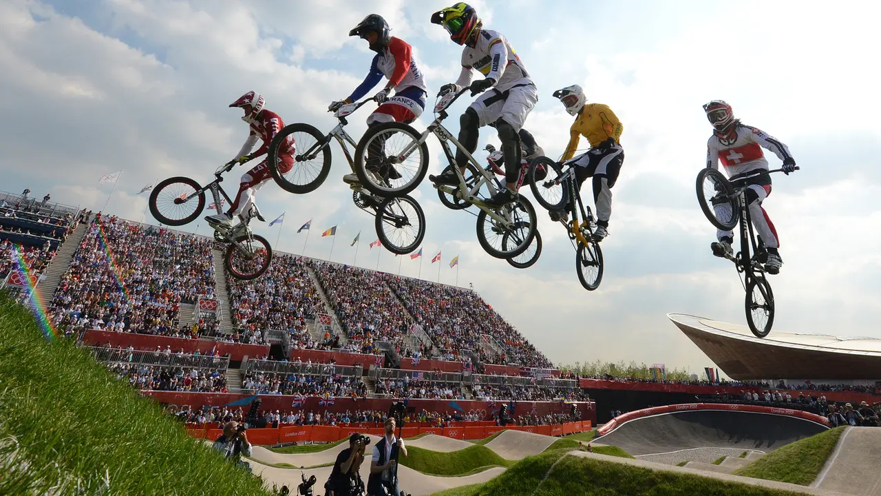 Balap sepeda BMX