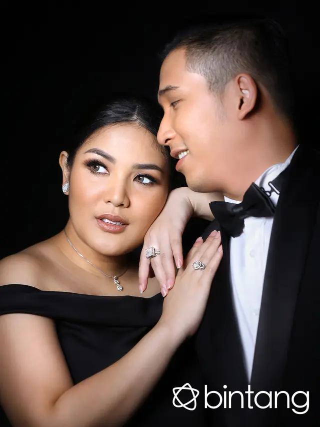 [Bintang] Eksklusif Nindy B1