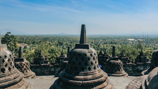 Ilustrasi Candi Borobudur