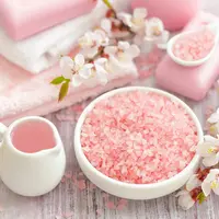 Ilustrasi body scrub. (c) yelenayemchuk/Depositphotos.com