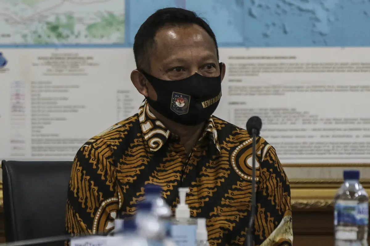 FOTO: Mendagri Tito Karnavian Sambangi KPU