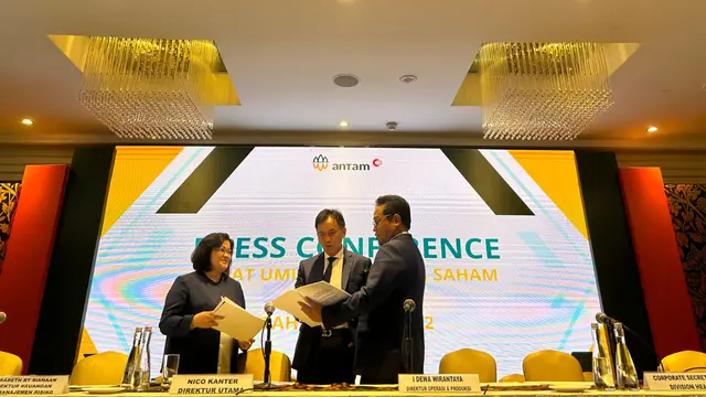 Konfrensi pers Rapat Umum Pemegang Saham Tahunan (RUPST) PT Aneka Tambang Tbk (ANTM), Kamis (15/6/2023). (Foto: Liputan6.com/Elga N)