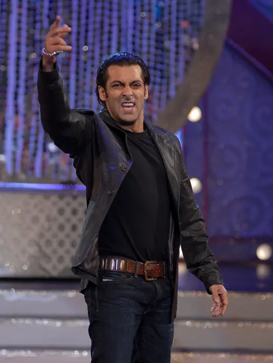 Meski film ‘Prem Ratan Dhan Payo’ telah meraih sukses, hal tersebut rupanya tak membuat Salman Khan tertarik untuk meniti karier di Hollywood. Aktor berusia 49 tahun ini justru lebih tertarik untuk memajukan perfilman India. (Bintang/EPA)