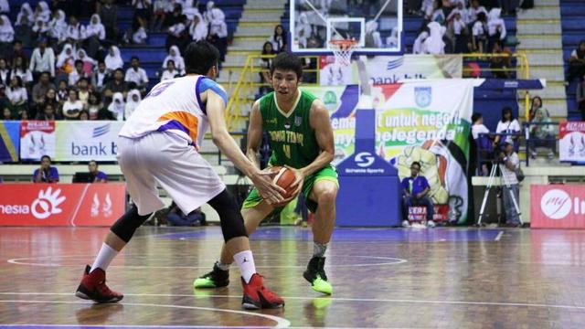 Vincent Oei (tim basket putra Jatim)