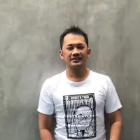 Hanung Bramantyo (Foto: Instagram/@hanungbramantyo)