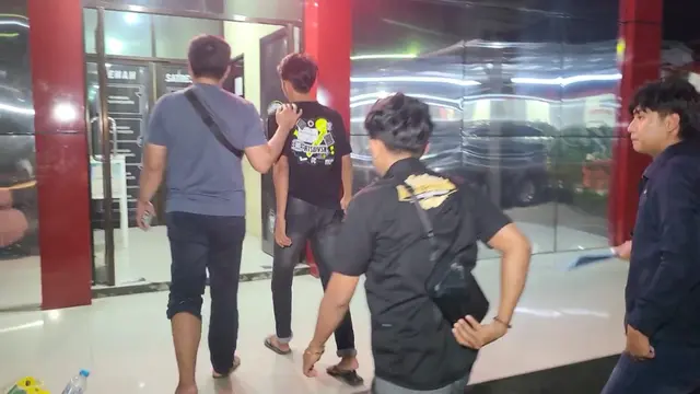 pemuda di sulawesi cabuli siswi SMP