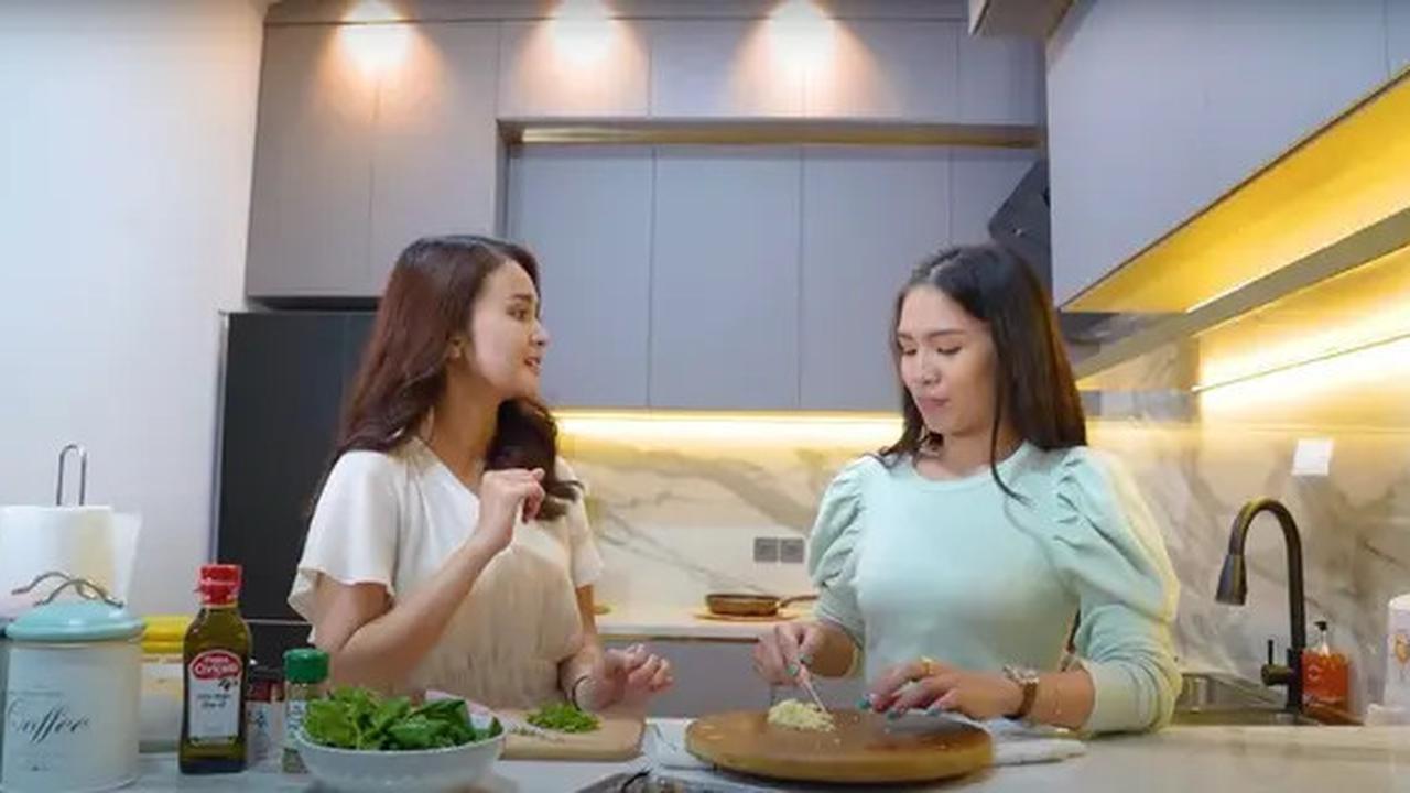 Potret Dapur Mewah Rumah Michelle Ziudith dengan Model Minimalis Klasik