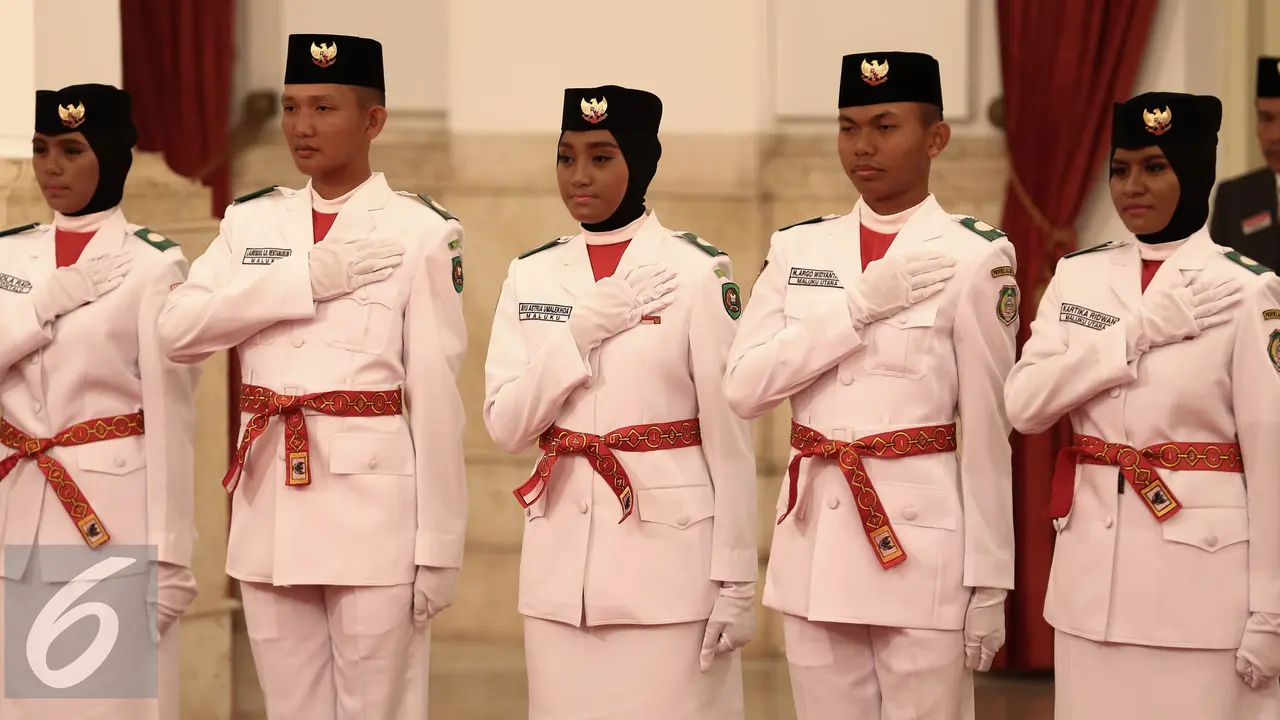 20160815-Jokowi-Mengkukuhkan-Anggota-Paskibraka-2016-Jakarta-FF