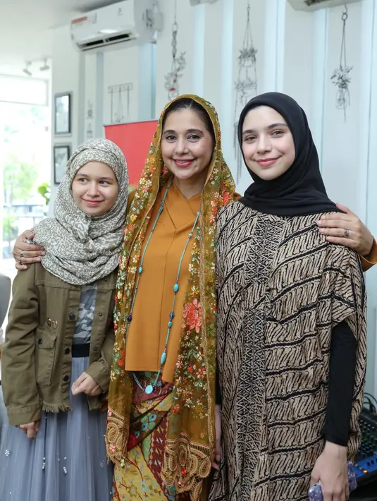 Ayu Azhari (Daniel Kampua/Fimela.com)