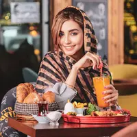 Ilustrasi Islami, muslim, puasa, buka puasa. (Photo by Sam Moqadam on Unsplash)