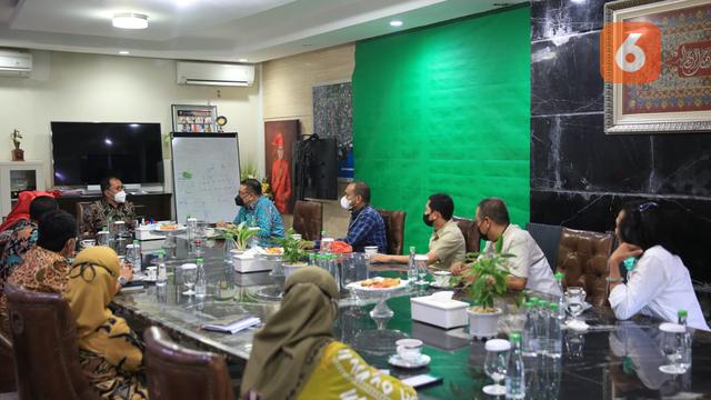 Pelaku UMKM temui Wali Kota Makassar Danny Pomanto (Liputan6.com/Fauzan)