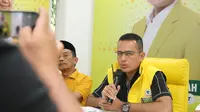 Ketua DPD Partai Golkar Sumut, Musa Rajekshah atau akrab disapa Ijeck, saat melakukan konferensi pers di Kota Medan, Senin (25/3/2024)