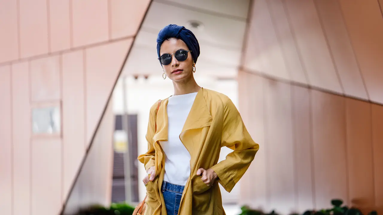 4 Tips Padu Padan Warna Baju agar Terlihat Stylish dan Lebih Menarik