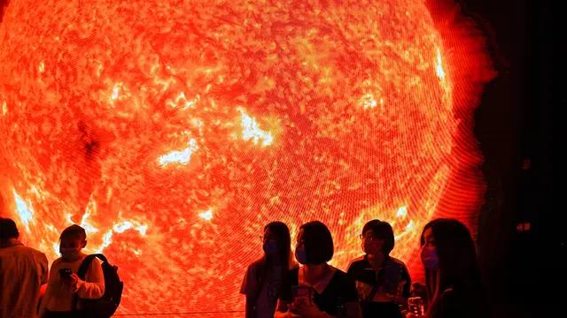 Mengunjungi Planetarium Terbesar Dunia yang Baru Dibuka di Shanghai