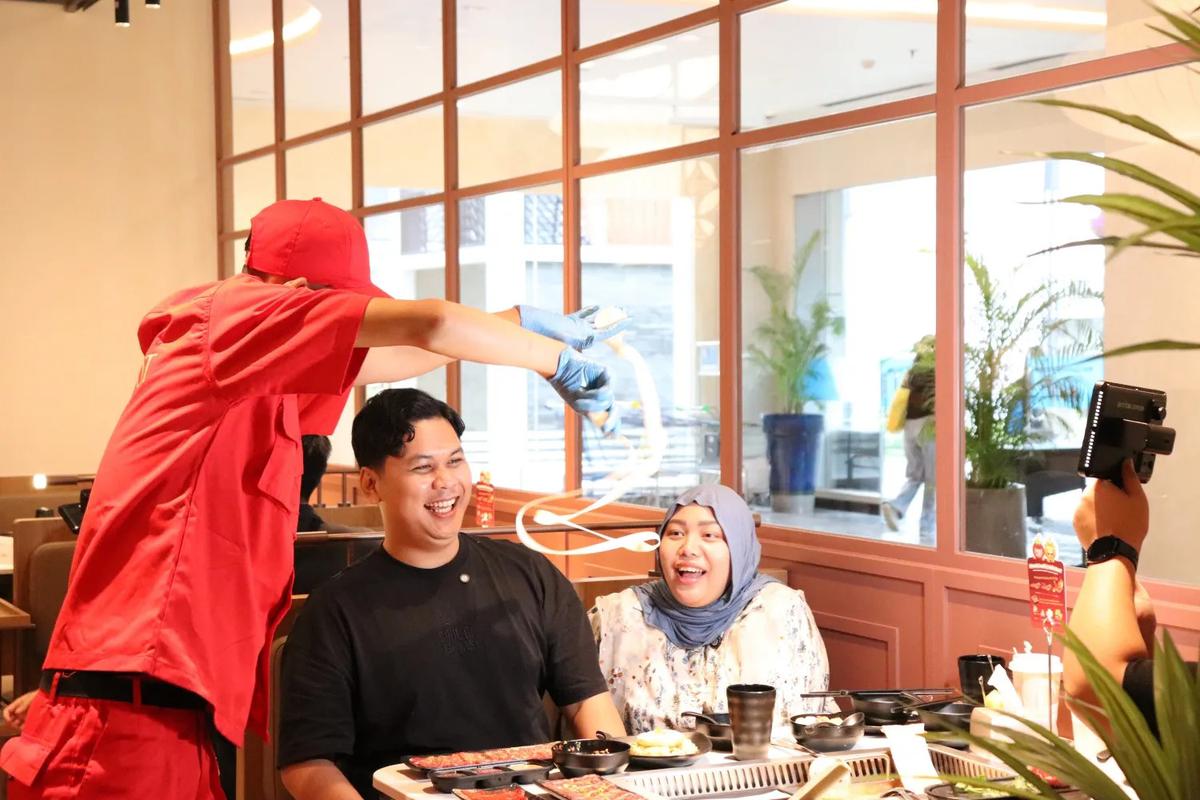 Haidilao Group Hadirkan Shabu & Grill Halal Autentik Lewat Sizzling Hotspot di Supermall Karawaci