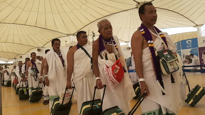 Jemaah Haji tiba di Bandara King Abdul Aziz, Jeddah. Darmawan/MCH