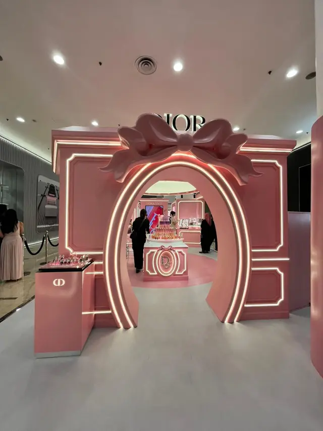 Dior Addict pop-up di Senayan City