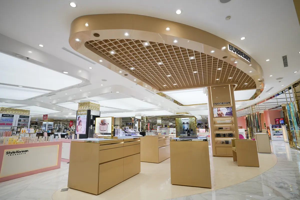 Deretan Koleksi Parfum Burberry Terbaik Hadir di Plaza Senayan
