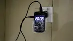 Tips Membuat Dudukan Handphone Dengan Hanya Gunakan Botol Bekas