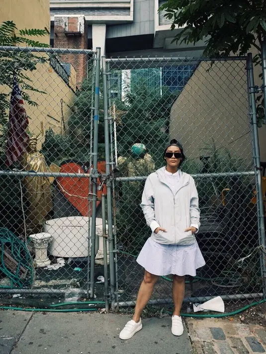 (Instagram/tarabasro)