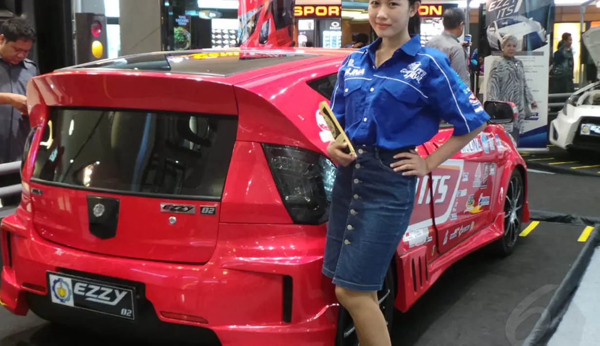 Butuh waktu sekitar enam bulan dan 90 orang untuk mengerjakan Ezzy ITS II. (Liputan6.com/Gesit Prayogi)