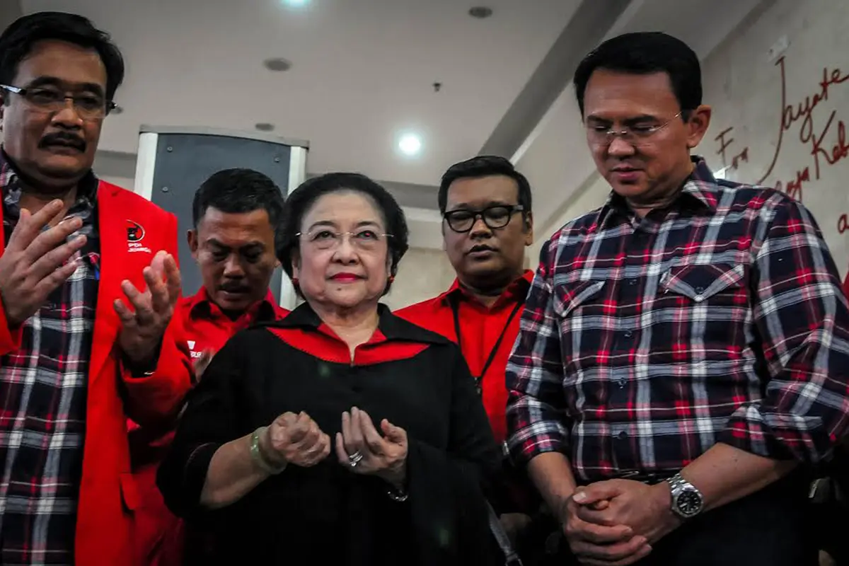 20160921-Megawati Antar Ahok-Djarot Daftar ke KPU Jakarta-Jakarta