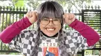 Pemilik nama asli Rahmawati Kekeyi Putri Cantikka atau Kekeyi memang tak lepas dari sorotan netizen. Wanita yang dikenal pula sebagai YouTuber serta influencer ini kerap curi perhatian netizen dengan segala tingkah lakunya. (Sumber: Instagram/rahmawatikekeyiputricantikka23)