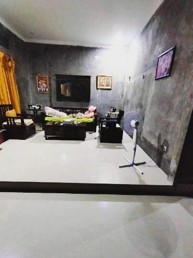 6 Potret Rohimah Alli Mantan Istri Kiwil Jual Rumah yang Pembangunannya Belum Selesai