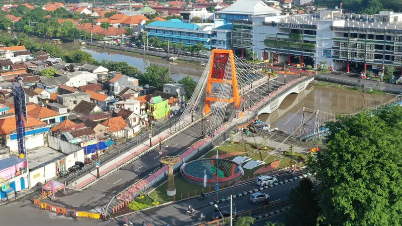 Jembatan Joyoboyo Surabaya. (Dian Kurniawan/Liputan6.com)