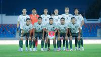 Pemain Timnas Indonesia U-22 saat melawan Filipina U-22 pada laga Grup C SEA Games 2025 di 700th Anniversary Stadium, Senin (8/12/2025). (Bola.com/Bagaskara Lazuardi)