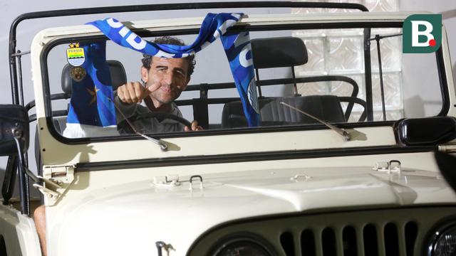 Foto: Potret Luis Milla Sang Nahkoda Baru Persib Bandung, Siap Kembalikan Kejayaan