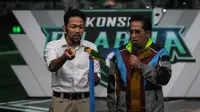 Kemil si burung paruh bengkok beraksi pada acara Konser Gila Bola Indosiar hari Kamis (17/11/2022) malam WIB. (Bagaskara Lazuardi/Bola.com)