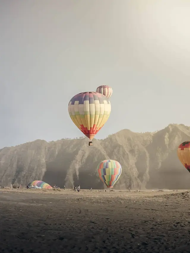 7 Potret Wisata Balon Udara di Dunia, Salah Satunya Ada di Indonesia