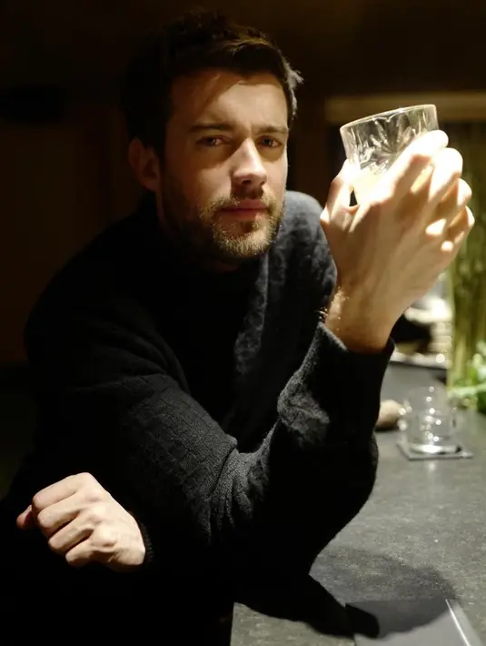 Dua dan Jack sendiri sudah bertemu beberapa tahun lalu karena pekerjaan. Namun Jack dengan senang hati menghabiskan waktu lebih dengannya. (instagram/jackwhitehall)