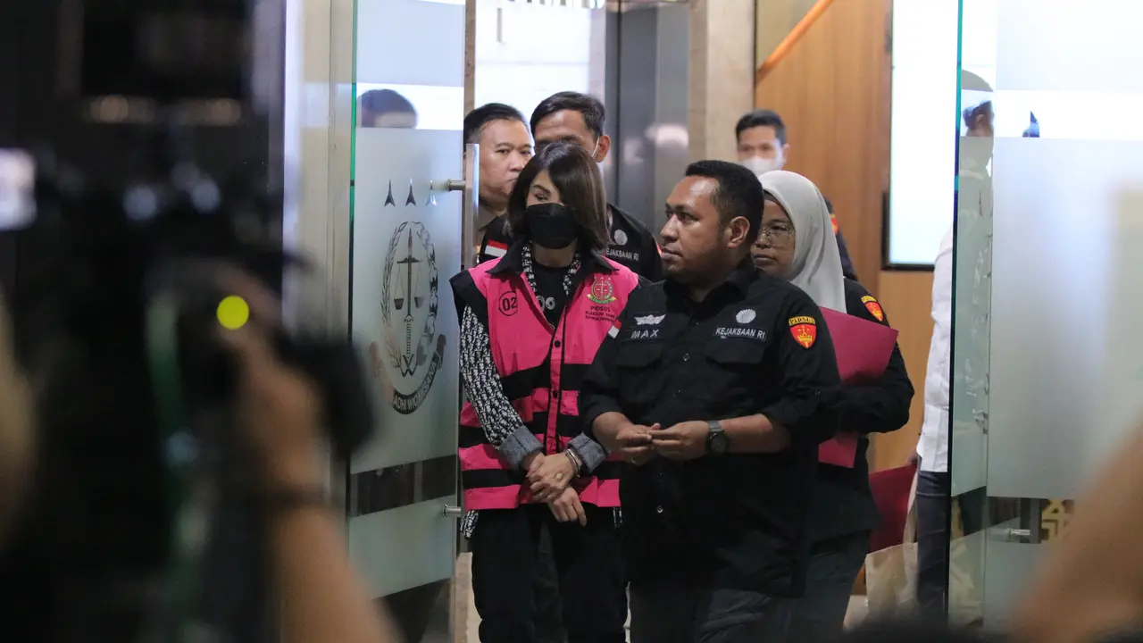 Kejagung Tetapkan Crazy Rich Helena Lim Tersangka Korupsi Timah, Langsung Ditahan