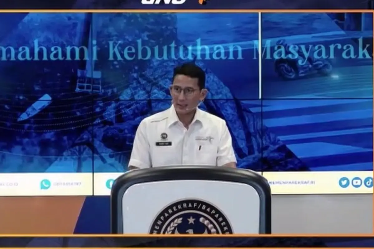 Menparekraf Sandiaga Uno dalam The Weekly Brief with Sandi Uno, Senin, 27 November 2023