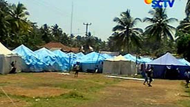 Korban Tsunami Pangandaran Masih Bertahan Di Pengungsian News
