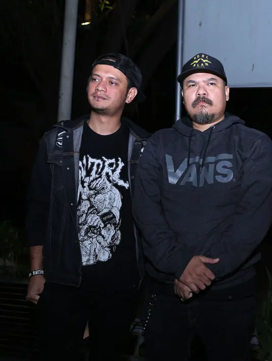 Kini, menandai eksistensi bermusiknya, Bagus (bass-vokal), Choky (gitar) dan Eno (drum) menghadirkan karya terbaru mereka yakni album ke-12 bertajuk 11/12. (Nurwahyunan/Bintang.com)